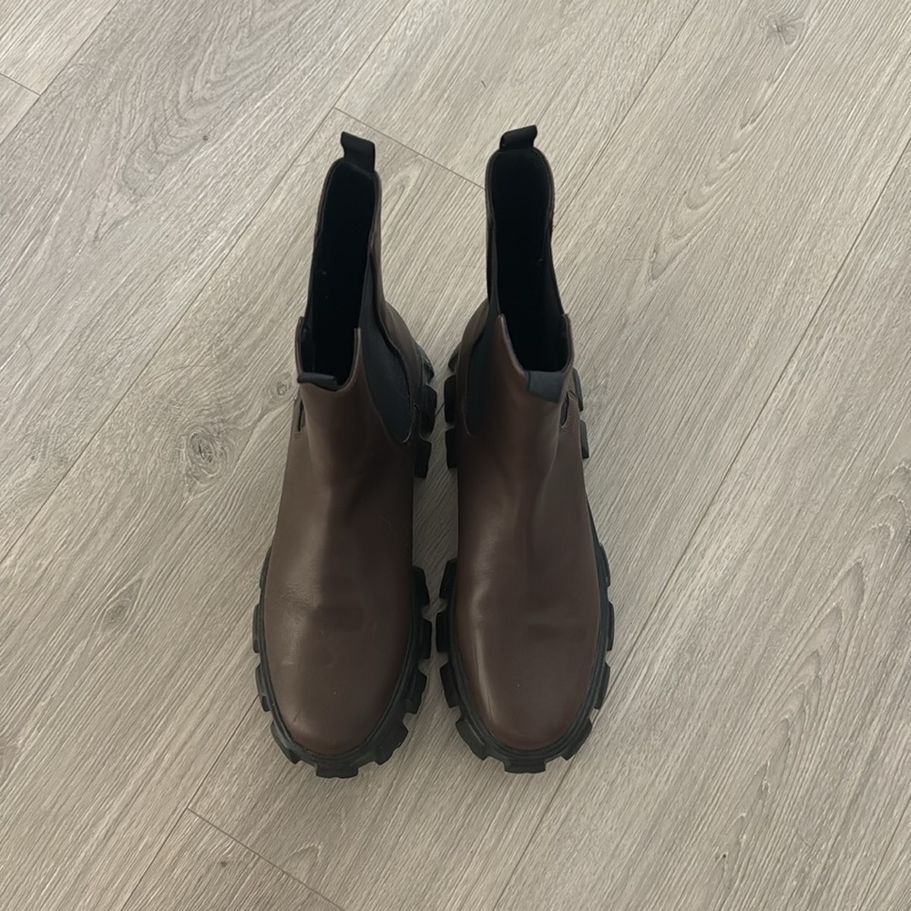 Raye Revolve Chunky Boot - Size 10 - image 3